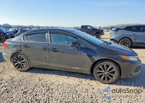 2012 Honda Civic Lx z USA, uszkodzony, nr VIN 19XFB2E55CE052286